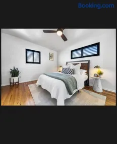 7 bedroom 8 beds family house - Image 3