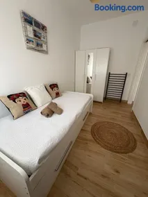 apartamento en zona residencial - Image 3