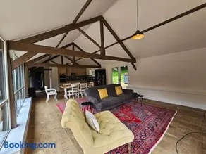 The Old Stables - Self Contained Cottage - Hot Tub and Pool - Image 3
