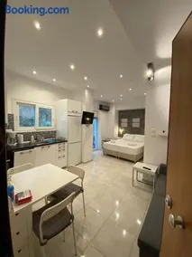 George House - Image 2