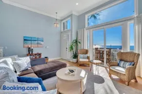 A Beachfront Fairytale in Carlsbad - Image 2