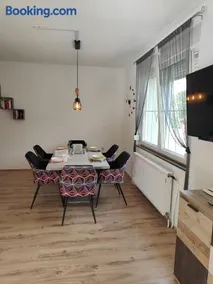 Ferienwohnung Waldblick mit Balkon nahe Therme Loipersdorf - Image 1
