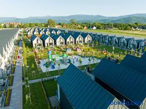 Holiday Park & Resort Cieplice Zdrój - Image 1