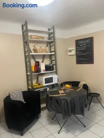Pause à Beaucaire - Image 2