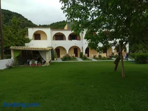 Santa Maria - Image 1