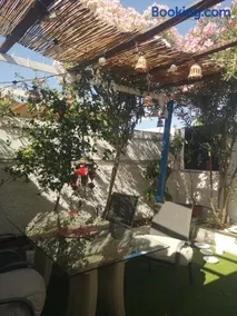 Yumbo room - Image 5