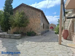 Karofillos homes-Oropedio - Image 4