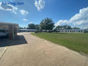 Budget inn - Image 4