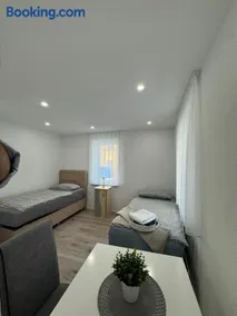 Neues Zentrumnahes Apartment 3 - Image 1