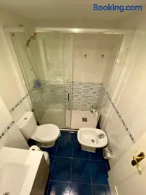 Habitación privada baño compartido - Image 4
