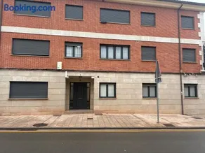 La puerta del valle II Bonito apartamento bien equipado - Image 1