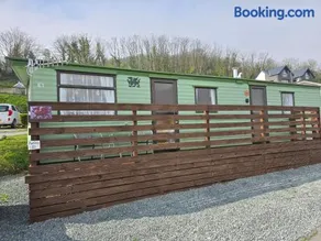 Homely 2 Bedrommed Mobile Home E1 - Image 2