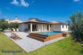 House Mauro - Image 1