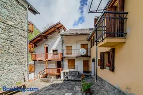 Casa Vacanze con Vista sulla Valle Soana - Image 1