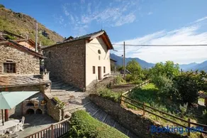 Wunderschönes Apartment mit Garten, Grill und Terrasse | Stadtblick - Image 3