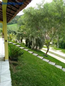 Casa com Flores - Image 3