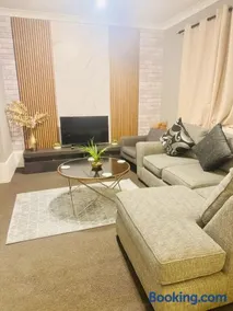 Wilton Retreat - Image 2