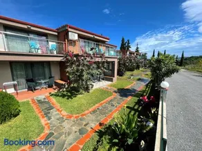 Village Mare Residences - Image 3