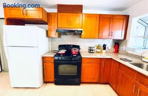 40223 Fremont Entire Coze 3brs house Free Parking nd AC - Image 2