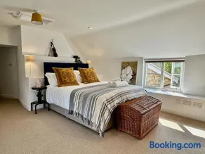 Wothorpe House, 3 bed Stamford Centre by Belmont Places - Image 2