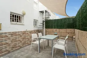My Little Bungalow 49 - Image 3