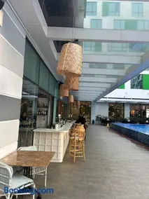 Republic Plaza Airpot Tân Sơn Nhất view sân bay - Image 3