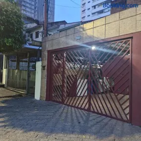 Residencia familiar - Image 1
