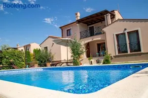 Villa NaNa - modern Villa with a pool surrounded by nature, Istria-Pula - Image 4