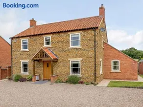 5 Bed in Market Rasen oc-78678 - Image 1