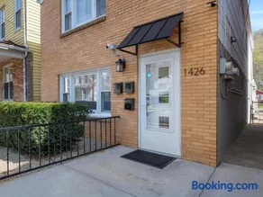 Bright, Quiet and Modern 1Bdr Apartment in Millvale, Lawrenceville - Image 2