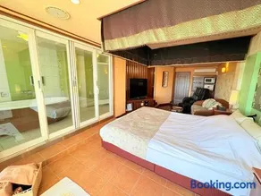 avilla RESORT - Image 2