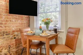 Dolly Cottage - Image 4