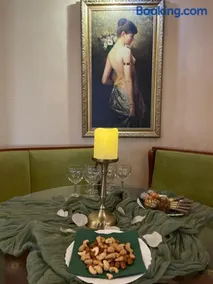 Хотел Ботевград - Image 1