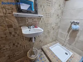 Riad Noureddine - Image 5