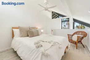 THE Palms Angourie - A Tranquil Oasis - Holiday Yamba - Image 5