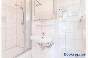 Hotel Bayernland - Image 5