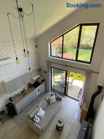 Lake Residence - Image 5