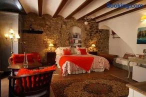 Casa Matilda Bed and Breakfast - Image 1