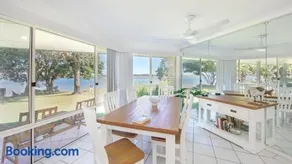 River Luxury - Image 4