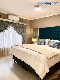 Pistachio villa - Image 1