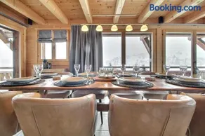 Alpine chic Chalet Béliers Jacuzzi Sauna - Image 3