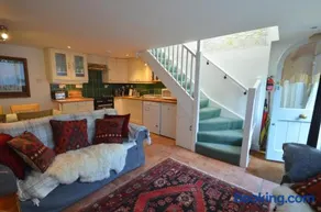 Arch Cottage - Image 2