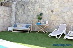 Stunning villa with panoramic ocean views - Image 4