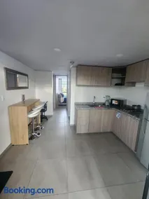 Apartamento Cerca al Cancerológico y CC - Image 4