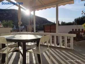 Antonia family house near Airport - Image 2