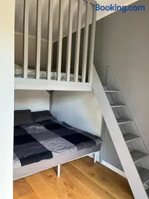 Cozy flat in the woods near sea - Image 3