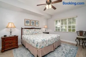 Bella Lago 323 Your Home Away from Home in Paradise! - 7431 Bella Lago Drive condo - Image 2