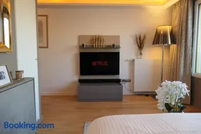 Luxury Studio Daumesnil Wifi & Netflix - Image 5