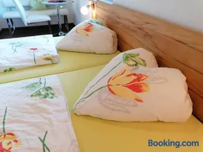 Peterseil's Radl Zimmer - Image 3