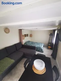 Hébergement cosy avec parking et entrée autonome - Image 3